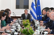 Ανασχηματισμος και διακυβέρνηση