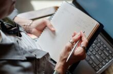 ΔΥΠΑ: Από σήμερα 17 Ιουνίου οι αιτήσεις για τις 50 Επαγγελματικές Σχολές (ΕΠΑΣ) Μαθητείας - Αμειβόμενη και ασφαλισμένη μαθητεία σε 37 ειδικότητες αιχμής.