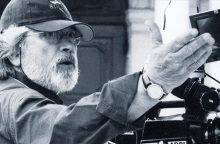 Γιώργος Αρβανίτης: Μια ζωή στο φως