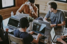 Αγίου Πνεύματος 2024: Πώς αμείβονται οι μισθωτοί στον ιδιωτικό τομέα