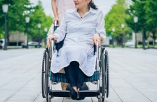 Δήμος Αθηναίων: Παρεμβάσεις για προσβασιμότητα ΑμεΑ και εμποδιζόμενων ατόμων