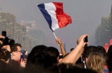 Γαλλία - Εκλογές: Τι μπορεί να συμβεί μετά τις 7 Ιουλίου