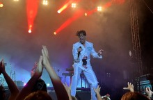 MIKA: Ανταπόκριση από το live στο Θέατρο Λυκαβηττού