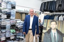 Τάκης Θεοδωρικάκος: Στην αγορά του Αγίου Δημητρίου ο υπουργός Ανάπτυξης, με αφορμή την έναρξη των θερινών εκπτώσεων - «Ο ενημερωμένος καταναλωτής έχει δύναμη»