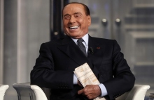 Σίλβιο Μπερλουσκόνι: Το αεροδρόμιο του Μιλάνου θα πάρει το όνομά του