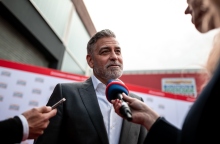 Τζο Μπάιντεν: Ποιοι διάσημοι του ζητούν να αποσυρθεί από τις εκλογές 