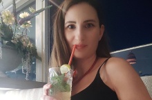 Η καταγγέλλουσα