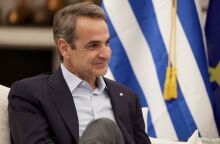 Κυριάκος Μητσοτάκης: Η εβδομαδιαία ανασκόπηση του κυβερνητικού έργου από τον πρωθυπουργό - Δεν καταργείται η πενθήμερη εργασία και το 40ωρο στην Ελλάδα.