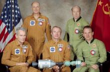 Σαν σήμερα, 17 Ιουλίου, εκτελείται το πρόγραμμα Apollo-Soyuz