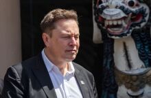 Έλον Μασκ: Θα δαπανά 45 εκατ. δολάρια κάθε μήνα για τον Ντόναλντ Τραμπ - Ποια είναι η οργάνωση «America PAC» που θα χρηματοδοτεί