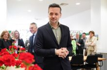 Δήμος Αθηναίων: Απάντηση Χάρη Δούκα στον Κώστα Μπακογιάννη: «Το κοινωνικό δίχτυ προστασίας της πόλης ενισχύεται συνεχώς».