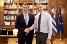 Απόστολος Τζιτζικώστας και Κυριάκος Μητσοτάκης σε παλαιότερη συζήτησή τους στο Μέγαρο Μαξίμου