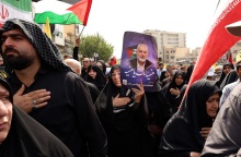 Στιγμιότυπο από τις διαδηλώσεις για τη δολοφονία του Ισμαήλ Χανίγια
