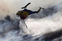 Φωτιά ξέσπασε στην περιοχή Νέα Σάντα Ροδόπης και στην περιοχή Σταυράκι Ιωαννίνων - Ισχυρές δυνάμεις της Πυροσβεστικής δίνουν μάχη με τις φλόγες.