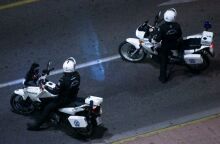 Θεσσαλονίκη: Ένοπλη ληστεία τα ξημερώματα σε καφετέρια στην περιοχή της Καλαμαριάς - Τρία άτομα εισέβαλαν και απέσπασαν χρηματικό ποσό. 