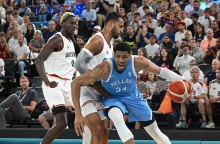 Στιγμιότυπο από τον αγώνα Γερμανία - Ελλάδα στους Ολυμπιακούς Αγώνες 2024