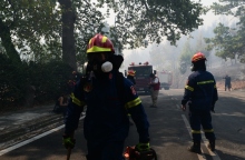 Φωτιά στην Αττική: Κλειστοί δρόμοι και κυκλοφοριακές ρυθμίσεις