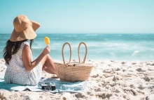 Ήλιος και ροδόχρους ακμή: Πώς αποφεύγονται οι εξάρσεις;