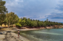 Καιρός σήμερα: Ζέστη και τοπικές βροχές την Κυριακή