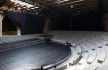 Ο ΝΕΟΝ παρουσιάζει την έκθεση «space of togetherness» στη Δραματική Σχολή του Εθνικού Θεάτρου 