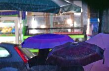 Βροχές και καταιγίδες σε όλη τη χώρα την Τρίτη