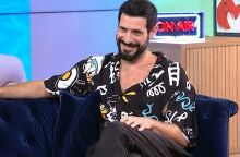 Ο ηθοποιός Θανάσης Πατριαρχέας μίλησε για την προσωπική του ζωή και την καριέρα του σε τηλεοπτική συνέντευξη - Όσα είπε για την εγκυμοσύνη της συντρόφου του 