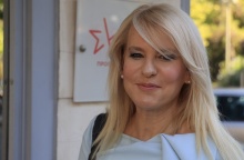 Θεοδώρα Τζάκρη