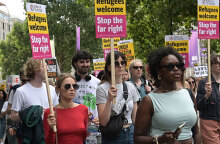 Το μεταναστευτικό και το ταραχώδες καλοκαίρι της Μ. Βρετανίας