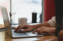 ΔΥΠΑ: Τα έξι ανοιχτά προγράμματα με επιχορήγηση έως 17.000 ευρώ ανά νέα θέση εργασίας - Καλύπτουν όλες τις ηλικιακές ομάδες και όλη την επικράτεια.