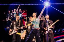 Οι Coldplay ετοιμάζονται να καταρρίψουν το ρεκόρ της Τέιλορ Σουίφτ στο Γουέμπλεϊ του Λονδίνου - Ξεπερνά κάθε προσδοκία η προπώληση εισιτηρίων