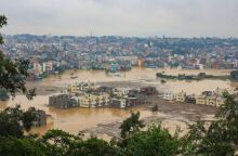 Πλημμύρες και κατολισθήσεις στο Νεπάλ