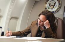 Ντόναλντ Τραμπ κατά της Κάμαλα Χάρις για στημένο τηλεφώνημα για τον τυφώνα Έλεν