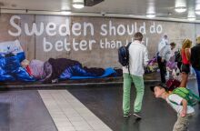 Η κυβέρνηση της Σουηδίας κατηγορείται ότι επιχειρεί να «θέσει εκτός νόμου τη φτώχεια» - Παρουσίασε εθνικό σχέδιο απαγόρευσης της επαιτείας.