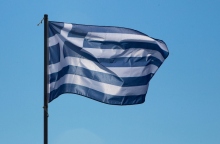 Πόσο φτωχοί είναι στα αλήθεια οι Έλληνες;