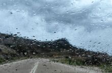 Με βροχές, καταιγίδες και πτώση της θερμοκρασίας ο καιρός τη Δευτέρα