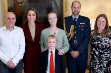 Η Κέιτ Μίντλετον και το παρασκήνιο της συνάντησής της με νεαρή καρκινοπαθή 