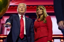 Η Μελάνια Τραμπ μόλις σήκωσε ανάστημα για τις αμβλώσεις 