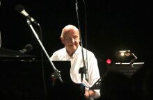 Μίμης Πλέσσας: Πότε θα γίνει η κηδεία του σπουδαίου μουσικοσυνθέτη