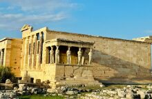 Δωρεάν ξεναγήσεις από τον Δήμο Αθηναίων σε ιστορικά σημεία τον Οκτώβριο