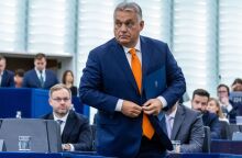 Ο Βίκτορ Όρμπαν έγινε δεκτός στο Ευρωκοινοβούλιο με φωνές αποδοκιμασίας 