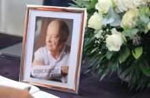 Μίμης Πλέσσας: Το τελευταίο «αντίο» στον σπουδαίο μουσικοσυνθέτη της Ελλάδας