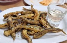 5 βολιώτικα τσιπουράδικα για αληθινούς μερακλήδες