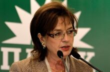 Βάσω Παπανδρέου: Συλλυπητήρια του πολιτικού κόσμου για την απώλεια της πρώην υπουργού και ιστορικού στελέχους του ΠΑΣΟΚ - Ενός λεπτού σιγή στη βουλή. 