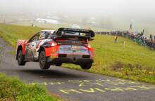 Ράλλυ Κεντρικής Ευρώπης: Ο Thierry Neuville ηγείται στην γενική κατάταξη της δεύτερης ημέρας