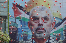 Γιαχία Αλ Σινουάρ: Το αγκάθι και το γαρύφαλλο