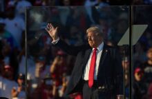 Στόχος του Τραμπ η χριστιανική ψήφος: Ο Θεός με έσωσε για έναν σκοπό