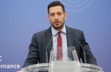 Επιστολή Κωνσταντίνου Κυρανάκη σε ραδιοφωνικούς σταθμούς ακριτικών περιοχών για τις τουρκικές παρεμβολές - Τι επισημαίνει ο υφυπουργός Ψηφιακής Διακυβέρνησης.