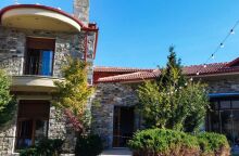 Ο ένας μετά τον άλλο κατέρρεαν στο ξενοδοχείο της Φλώρινας - Οι διασώστες έσπαγαν τα τζάμια