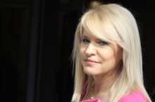 Θεοδώρα Τζάκρη