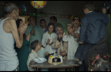 «Φτερά και πούπουλα» (Feathers) του Ομάρ Ελ Ζοχάιρι